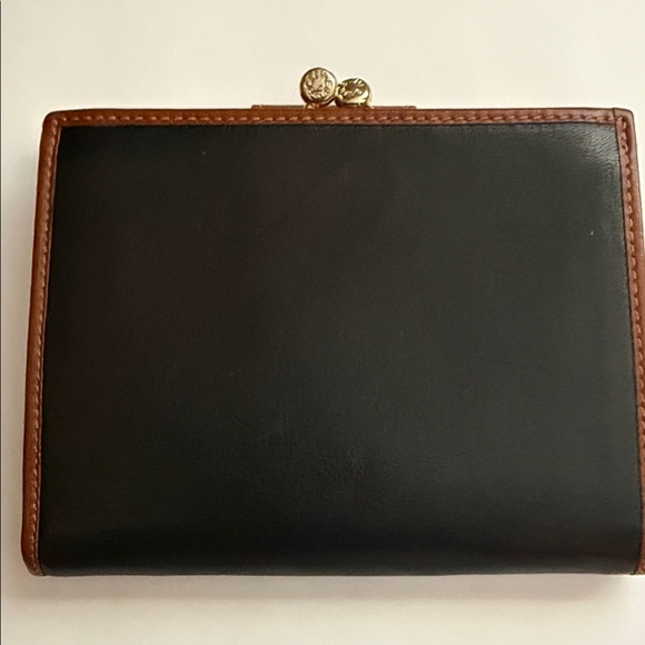 Celine Kisslock Black and Brown Leather Wallet - Picture 3 of 14